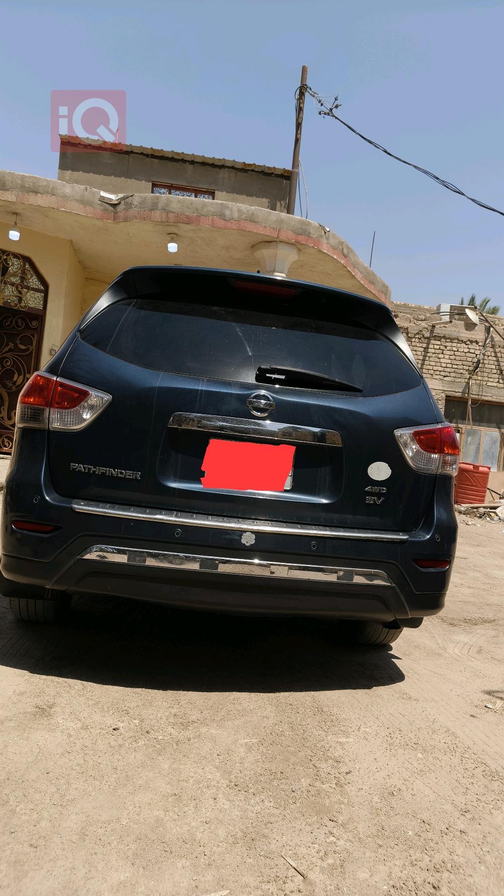 نیسان پاسفایندەر